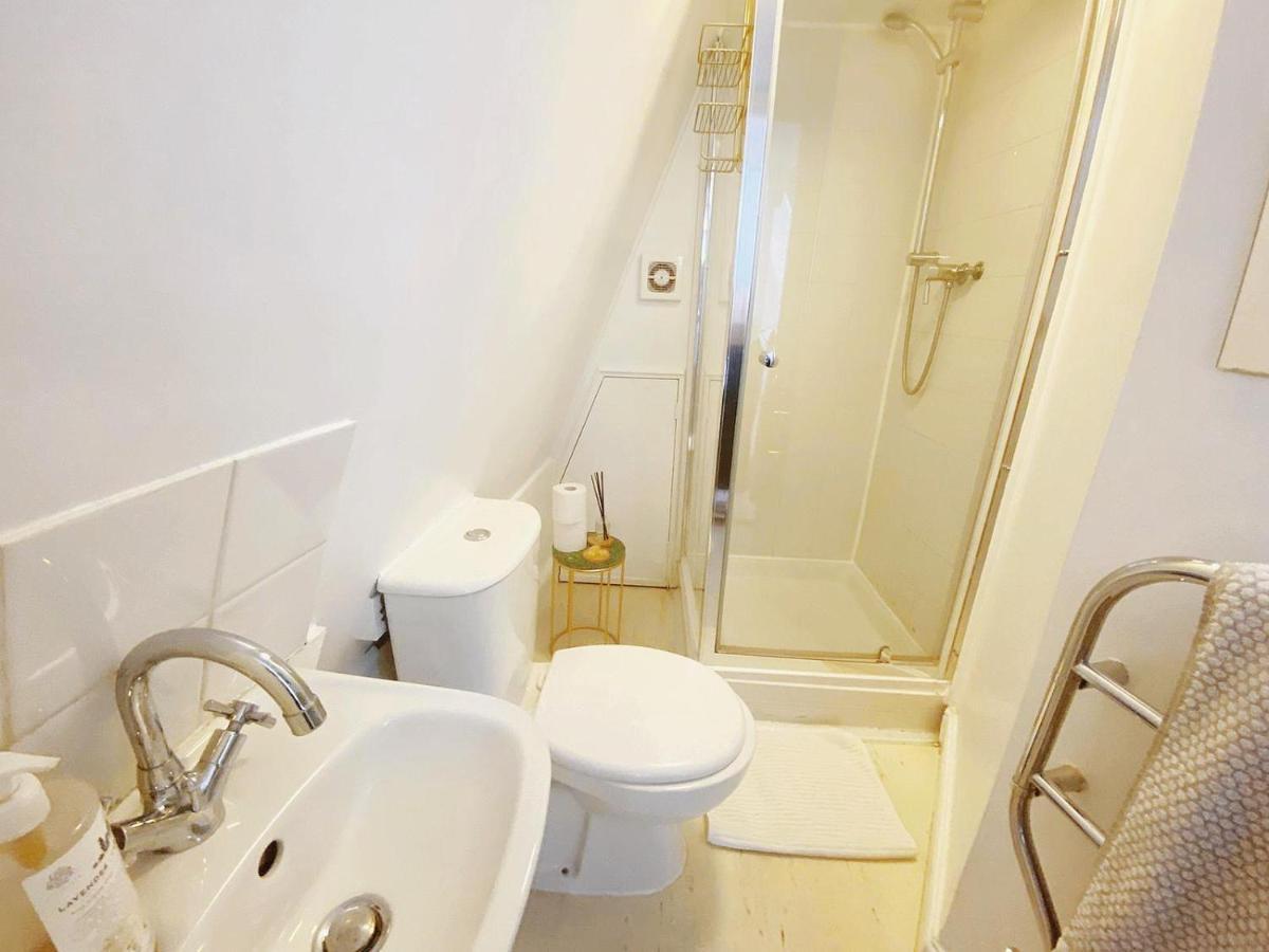 Appartamento Unique, Exciting And Yours 2rooms Trafalgar Square Londra